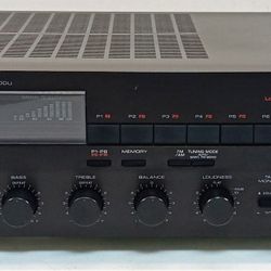 Yamaha AM/FM Stereo Receiver RX-300U - Tested and Working (circa 1980s and MIJ)