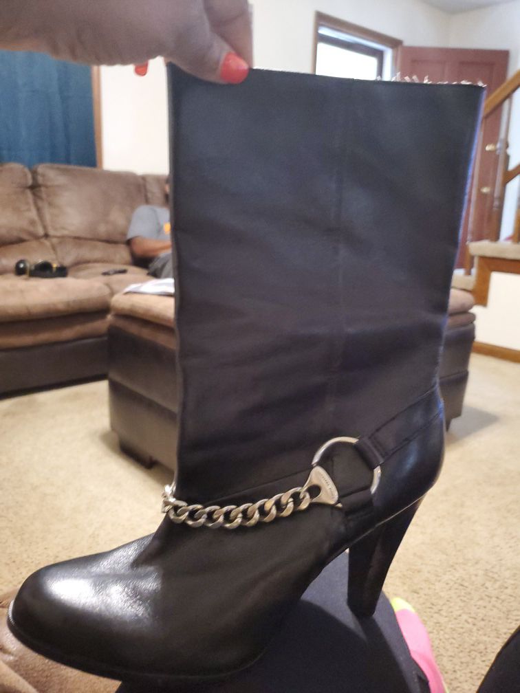 Michael Kors leather boots size 11