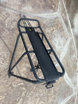 Topeka rear rack for bike with disc brakes