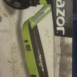 brand New Razor Scooter