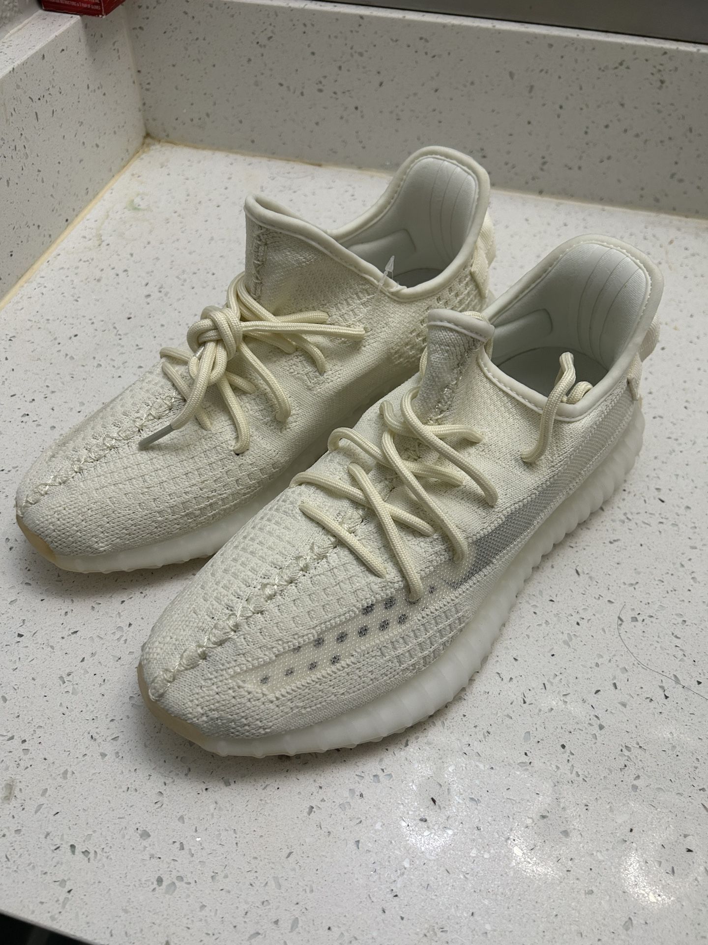 Yeezy Boost 350 V2