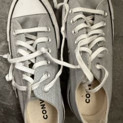 Converse Shoes Size 5.