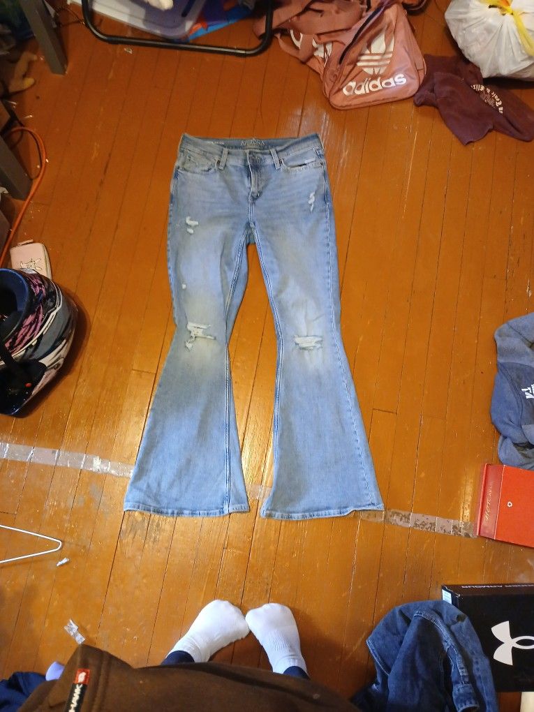 Low Rise Flair Jeans, Size 6