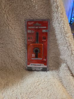 Attachments/Milwaukee Drill Attachments
Milwaukee
3/8 in. Threaded Rod Nut Runner Retail Price $50