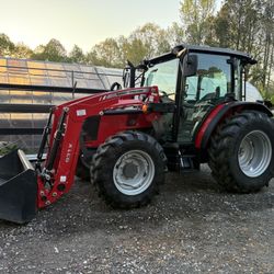 2022 Massey Ferguson 4707 Cab With Loader 