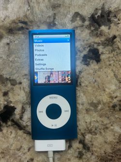 Apple iPod Nano 8 GB and a iPod speaker box