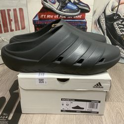 Adidas Adicane Clog Carbon Black Mens Slip On Slides Sizes 9, 10, 11, 12 Outdoor Sandals HQ9918