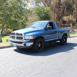 2004 Dodge Ram 1500 SLT