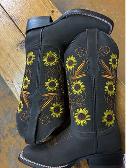 Women Boots