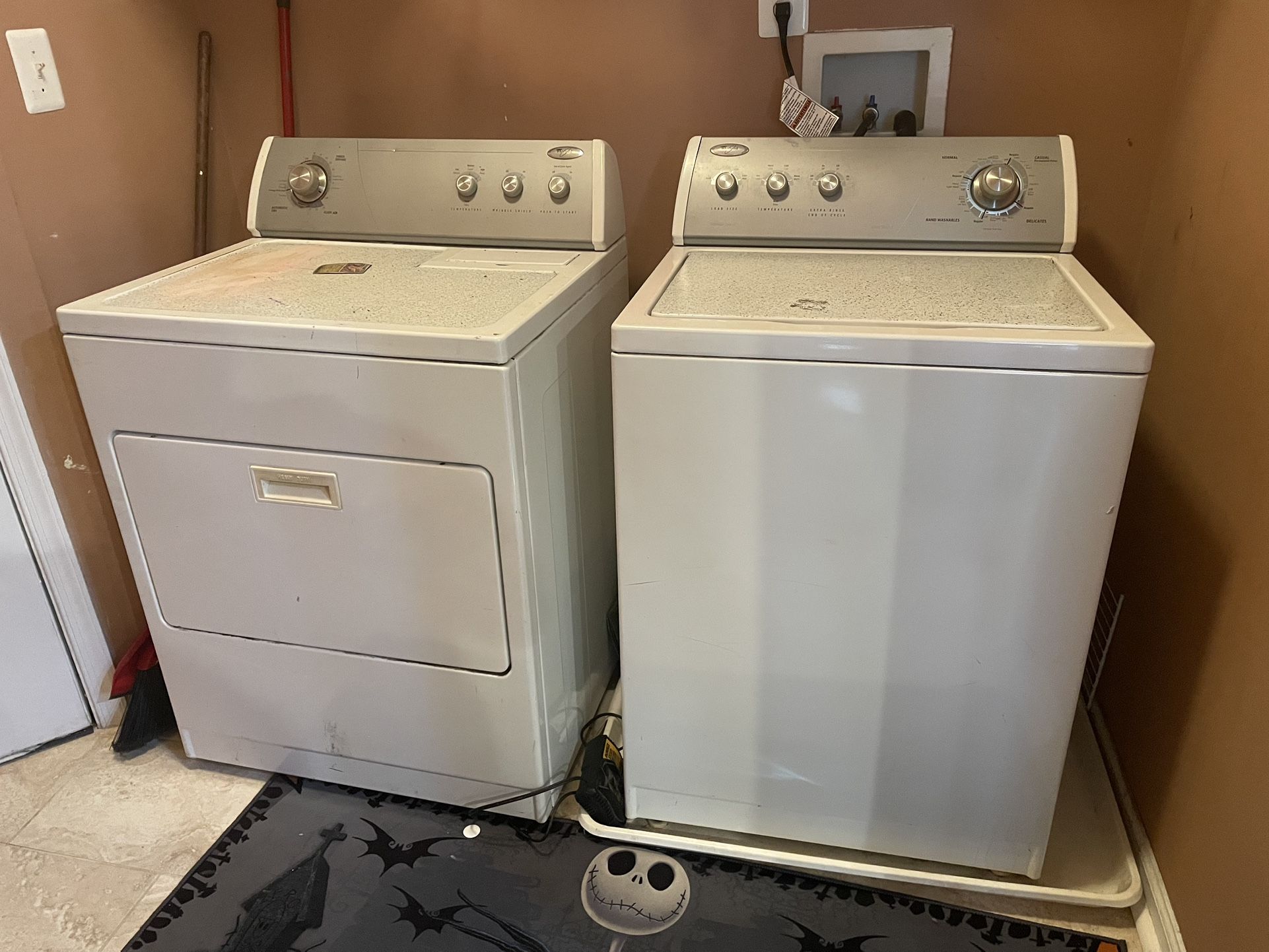 Washer & Dreyer Set