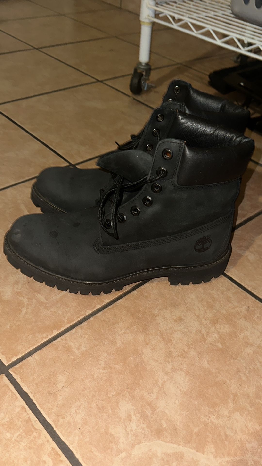 TIMBERLAND SIZE 9 BOOTS 🥾 MEN 