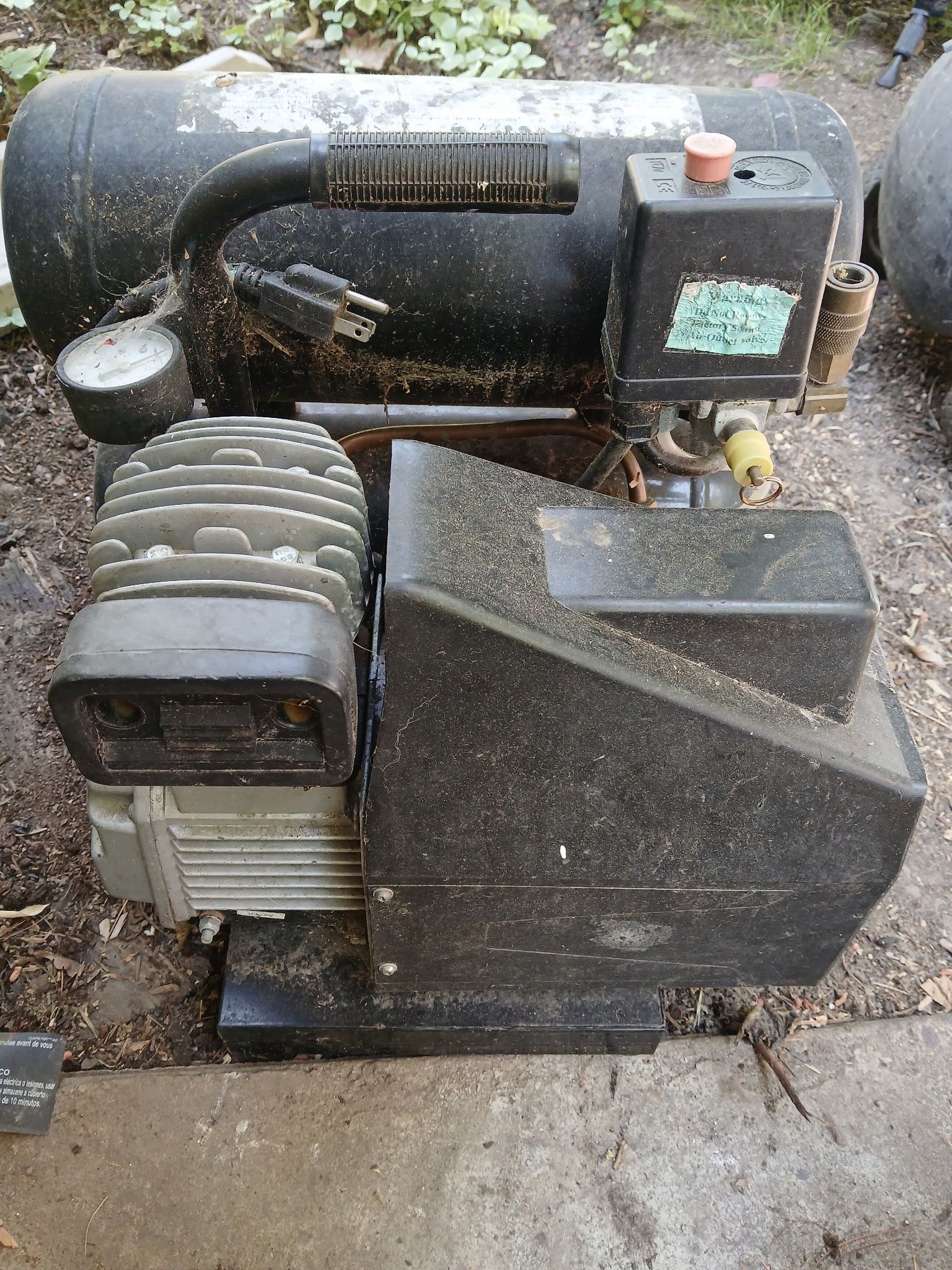 Air compressor