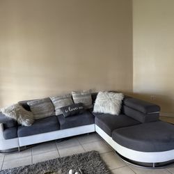Right Corner Sofa - White & Grey With Center Table