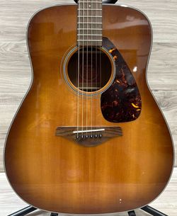 Yamaha FG700S SDB Solid Spruce Top Dreadnought Acoustic Guitar(PO1025477)