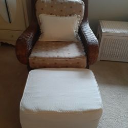 Rattan Club Chair With Ottoman 