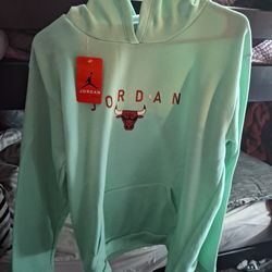 Jordan Bulls Hoodie