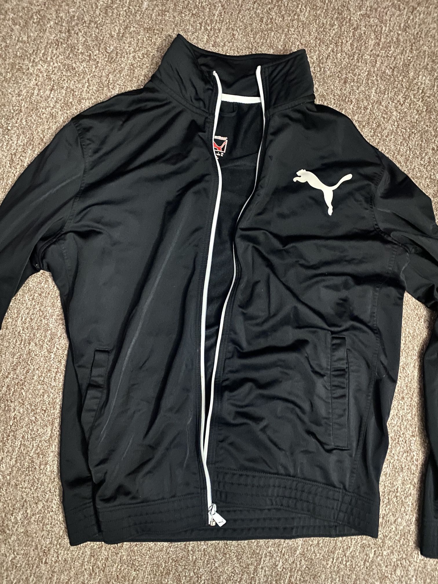 Mens Puma Track Top ( XL)