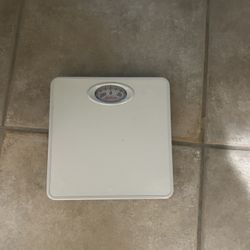 Sunbeam Weight Scale 