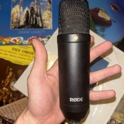 Rode NT-1 Microphone 