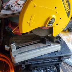 Dewalt Saw Metal 