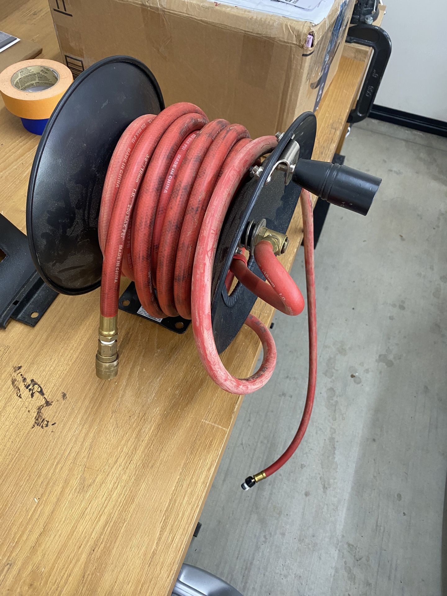 30 Foot 3/8 Air Hose With Reel Harbor Freight