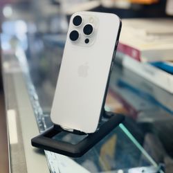 iPhone 16 Pro (Factory Unlocked) 