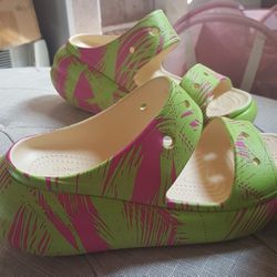 New Crocs Crush Platform Sandal Women's Size 9