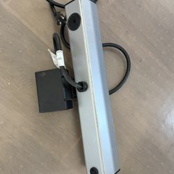 5-outlet Surge Protector With 2 USB