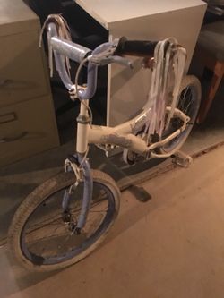 Girls bike