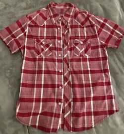 Short Sleeve Button Up - Medium