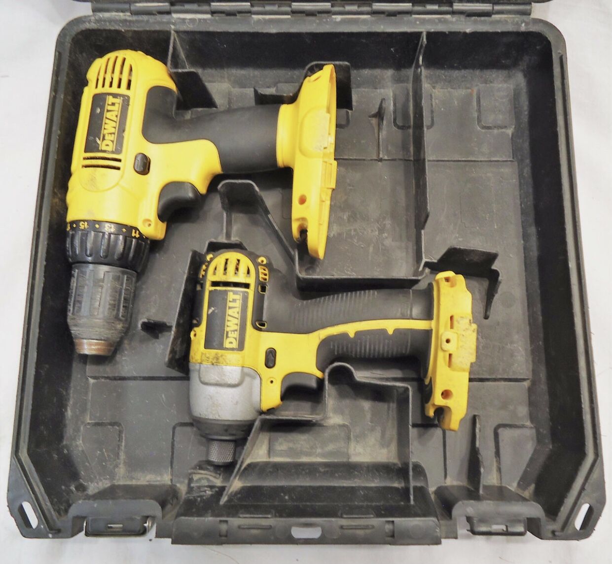 DEWALT 18V DC759 1/2" DRILL, DC825 1/4 Drill With Case