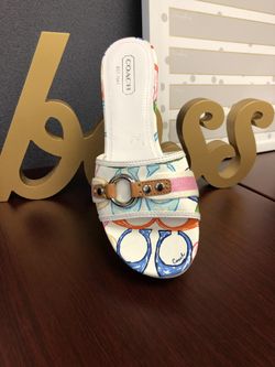 COACH FIONAH WEDGES SIZE 8.5