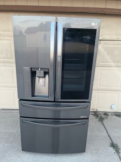 Refrigerator LG Stainless Steel black 4 door