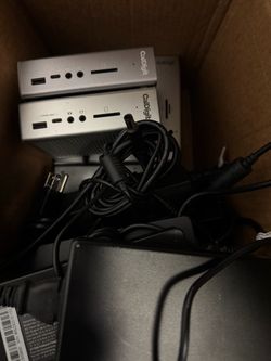 TS4 Caldigit docks for Apple MacBooks and Windows