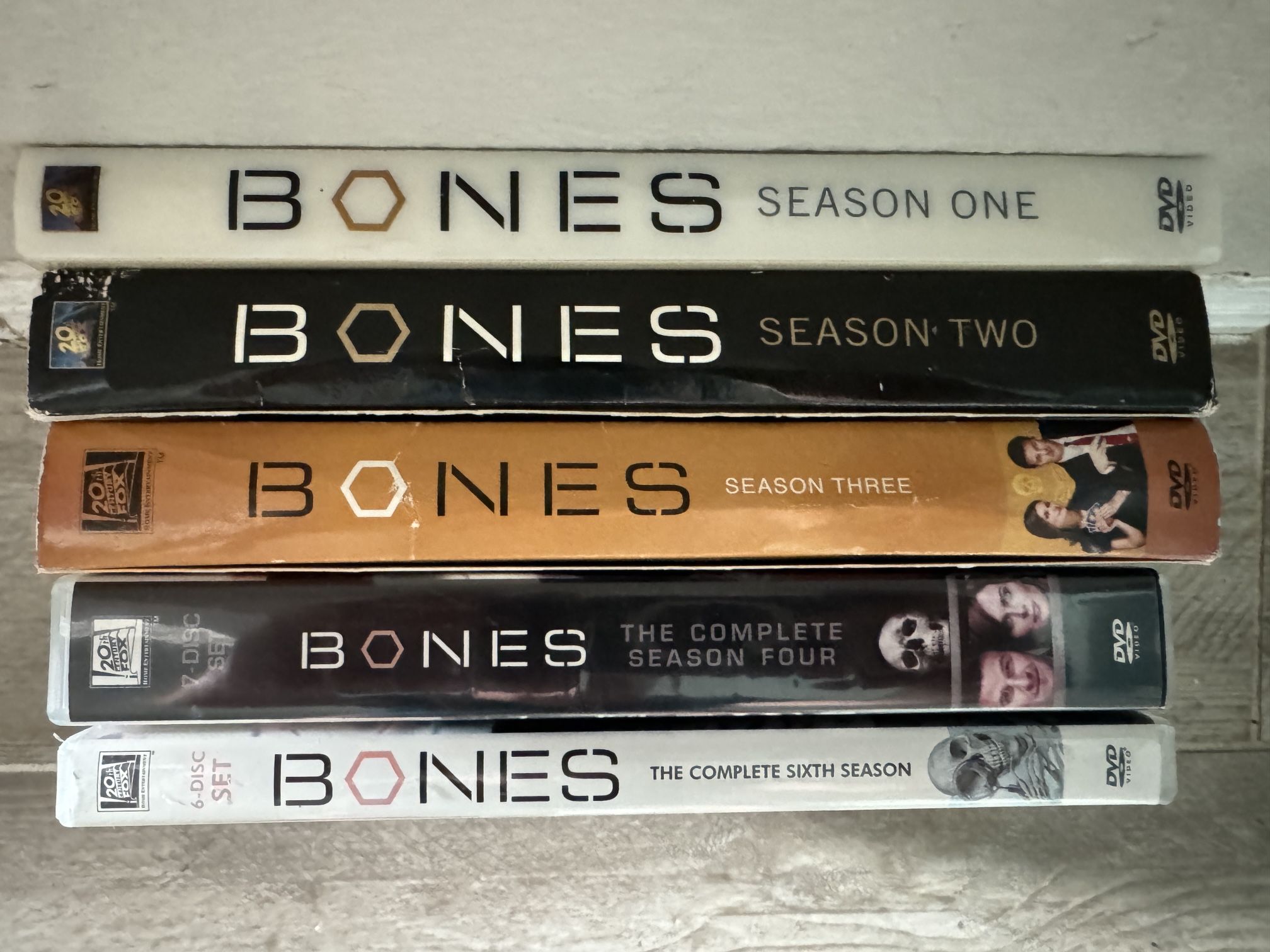 Bones - Seasons 1,2,3,4,6