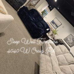 ✨️ Reclining Sectionals, Sofas ✨️ Furniture Queen Bedrooms, Dining Avail 