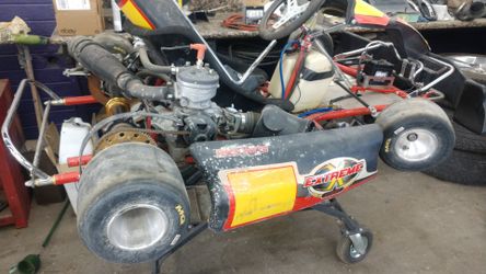 Extreme racing tag kart