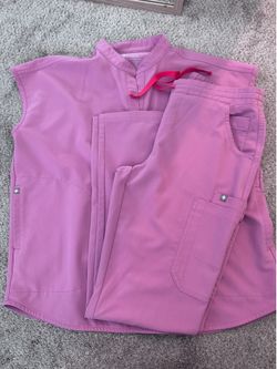 Figs chalk pink set