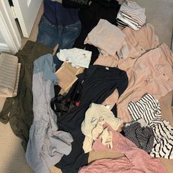 Maternity Clothes XS/small Bundle 