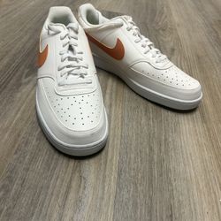 Court Vision Forces Size 13