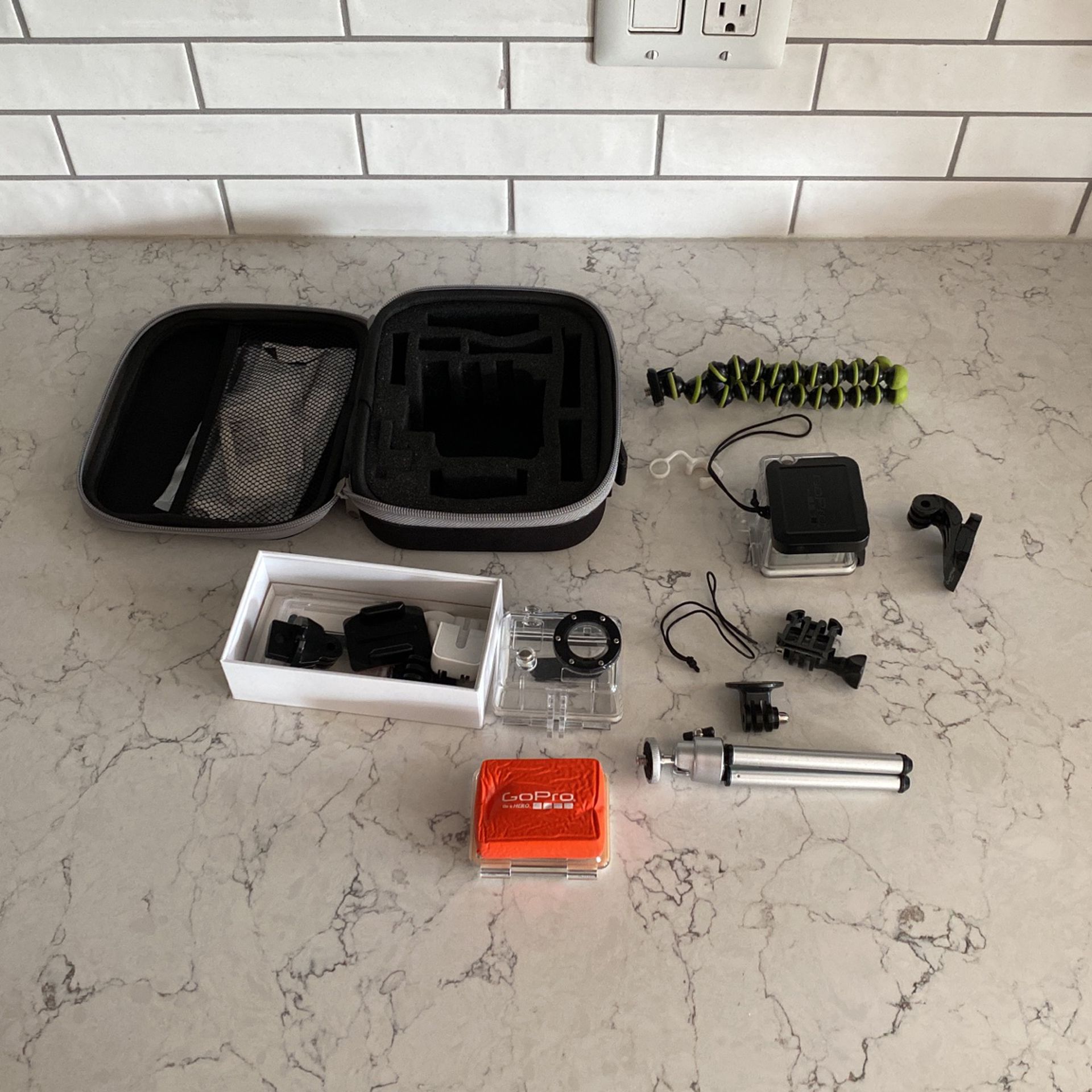 GoPro Hero 2 Accessories And Case