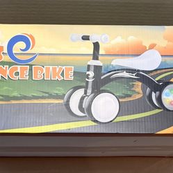 BeeKoo Balance Bike BK-200 4 Wheels for Boys & Girls Ages 10-36 Months