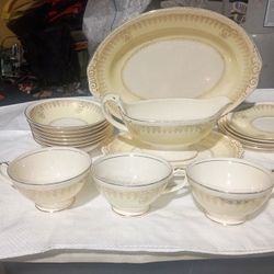 CRAFTSMAN DINNER WARE