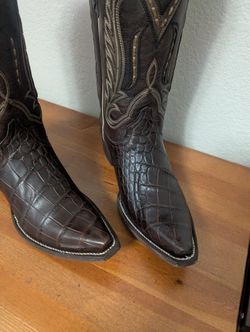 Real crocodile Boots Size 9 1/2