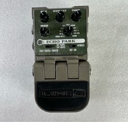 Line6 Echo Park Tonecore Delay Guitar Effect Pedal