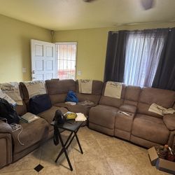 3 Piece couch with reclining