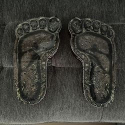 Big Foot Cast Tins Great For Storing Stuff