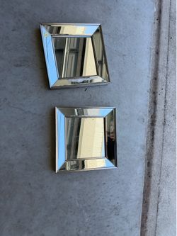Free mirror wall decor