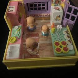 Vintage Tamara Furry Families Playset