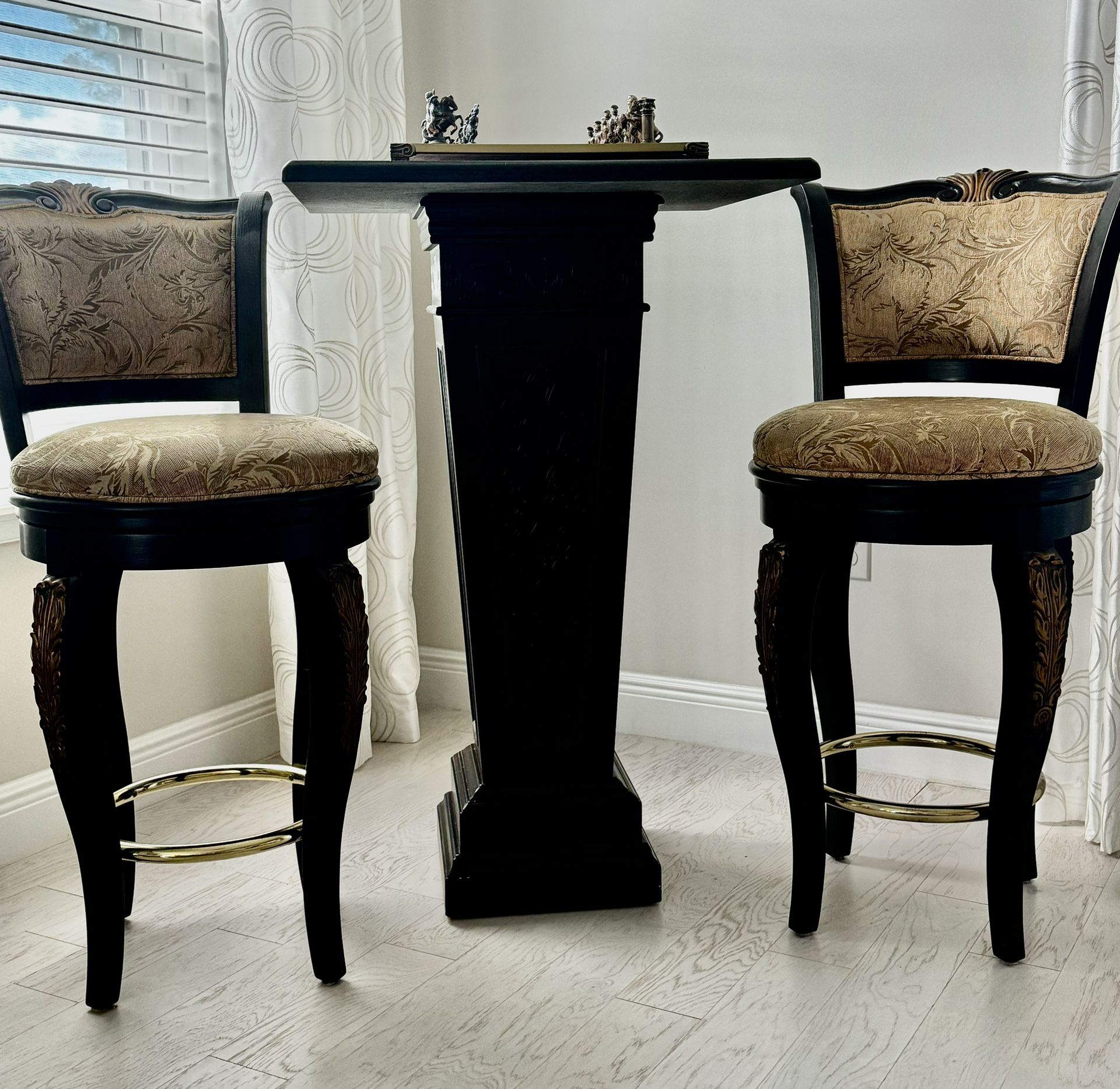 Bar table and 2 chairs